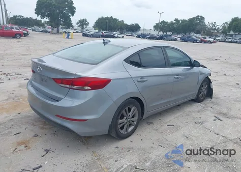 2017 Hyundai Elantra Se z USA, uszkodzony, nr VIN 5NPD84LF4HH034894